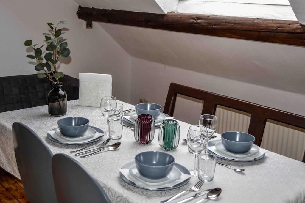 Schoene Dachgeschosswohnung Nahe Koeln Exterior foto